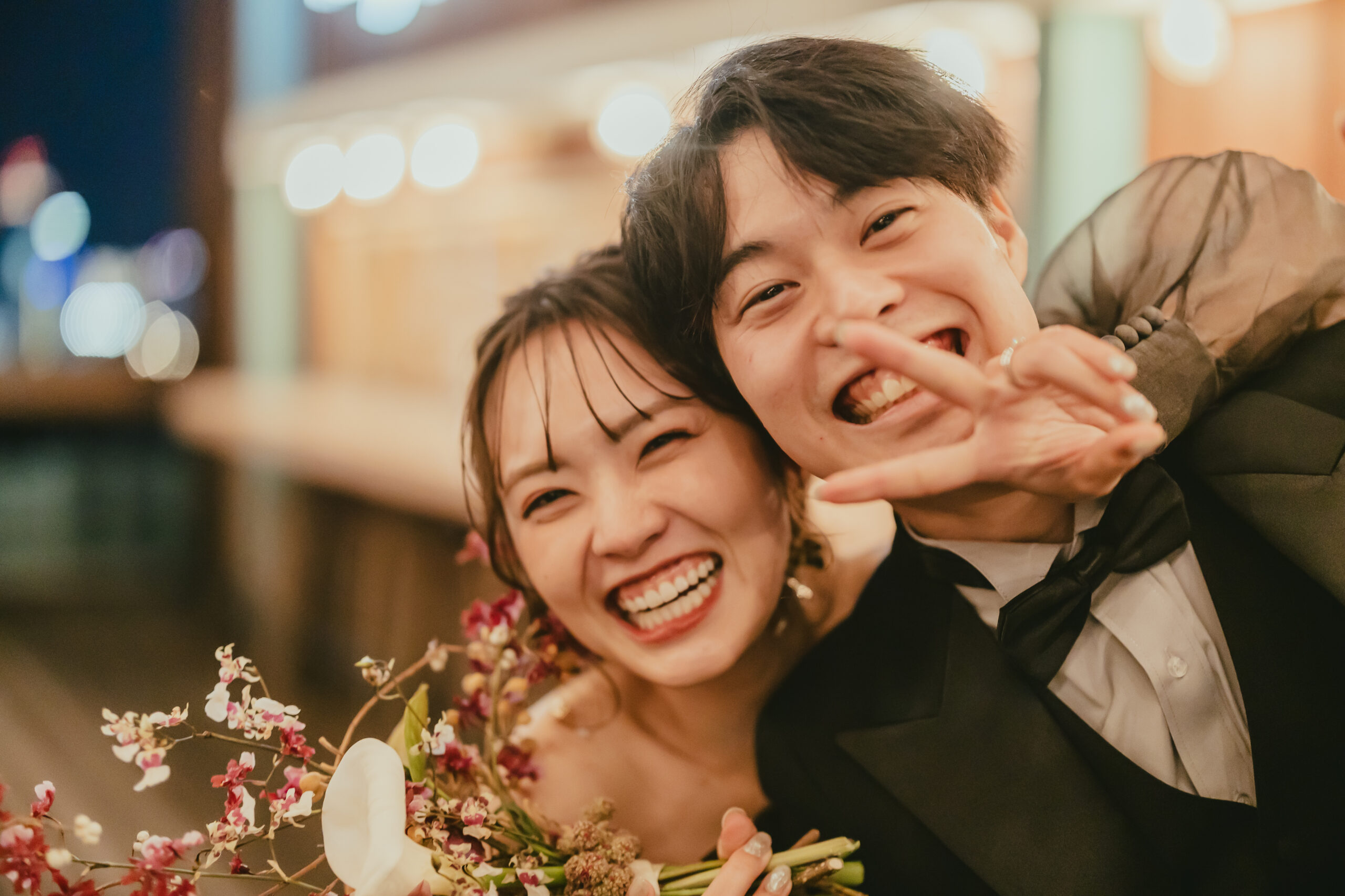 笑顔の新郎新婦 おふたりの想いに寄り添うTOASTのプロデュースウエディング 神戸北野